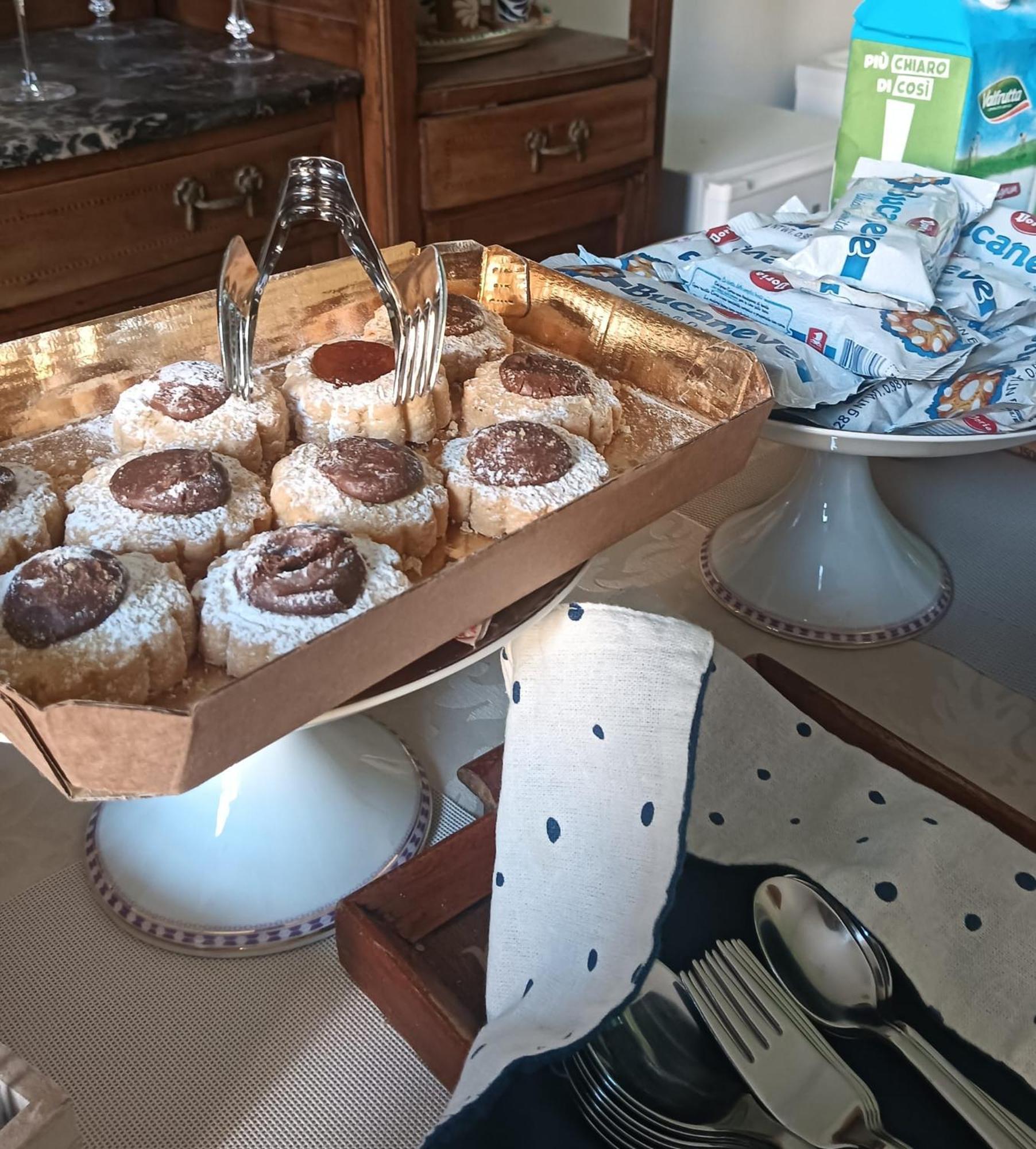 Pepe Bed & Breakfast Наполи Екстериор снимка