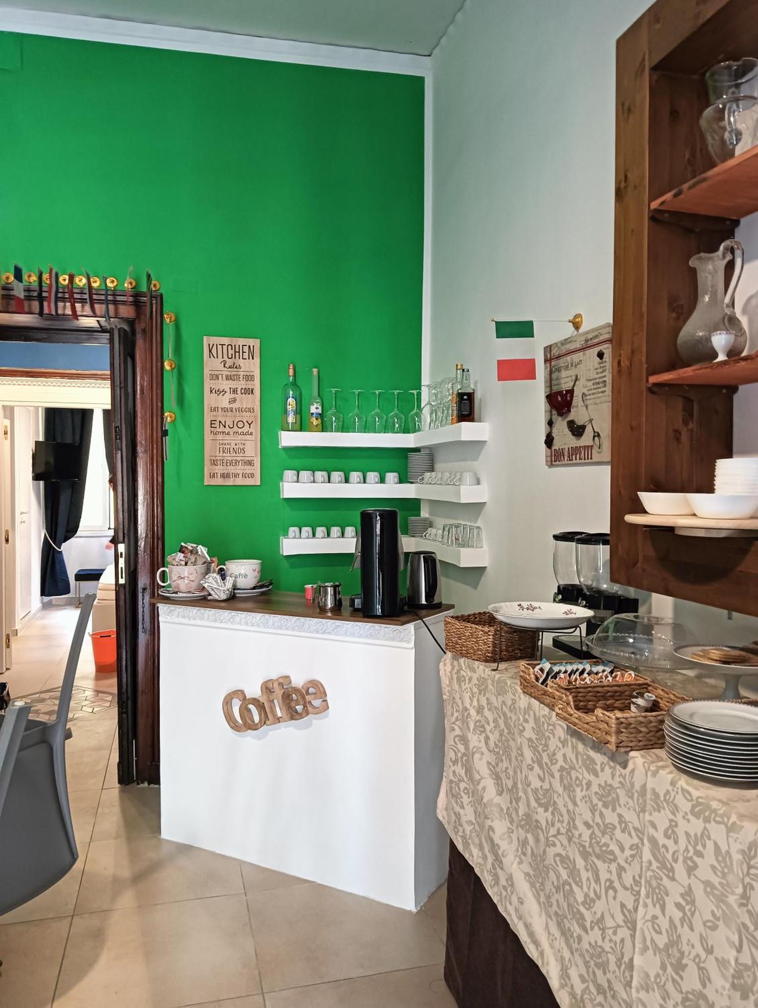 Pepe Bed & Breakfast Наполи Екстериор снимка
