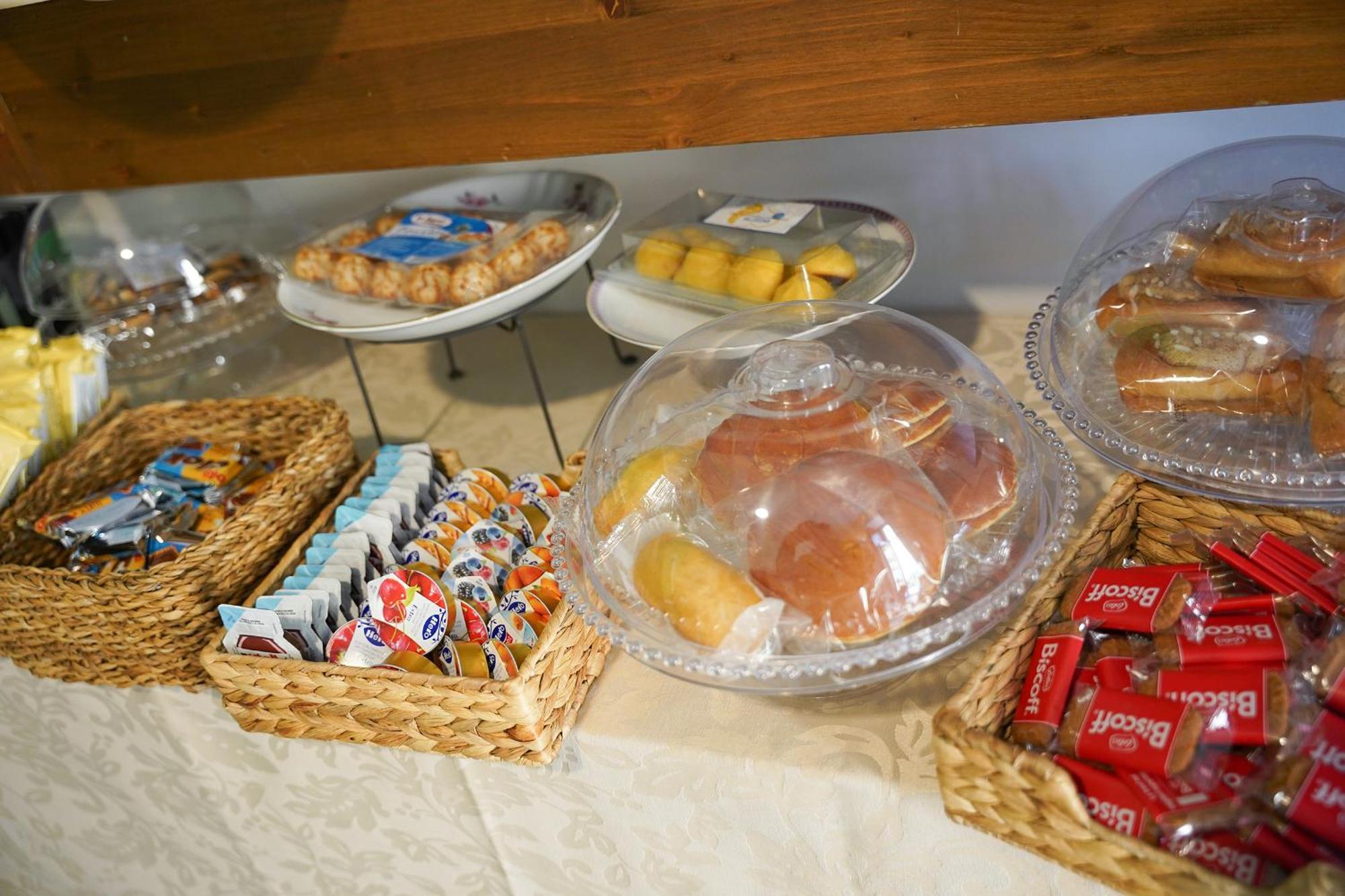 Pepe Bed & Breakfast Наполи Екстериор снимка